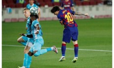 星空体育网站-梅西再次破门，巴萨轻松战胜对手