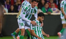 星空体育登录-欧洲足坛魅力十足，纷争不断的场上较量的简单介绍