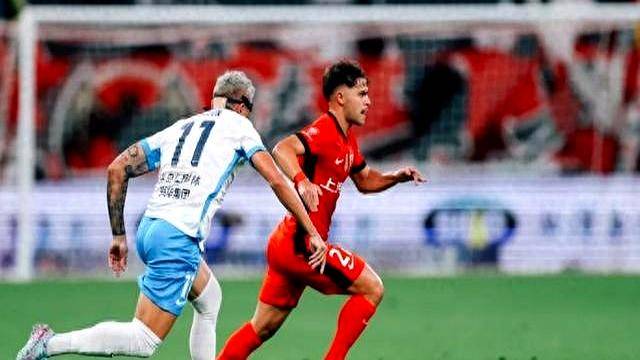 黄海客场2-3负于上港，保级形势更为严峻的简单介绍