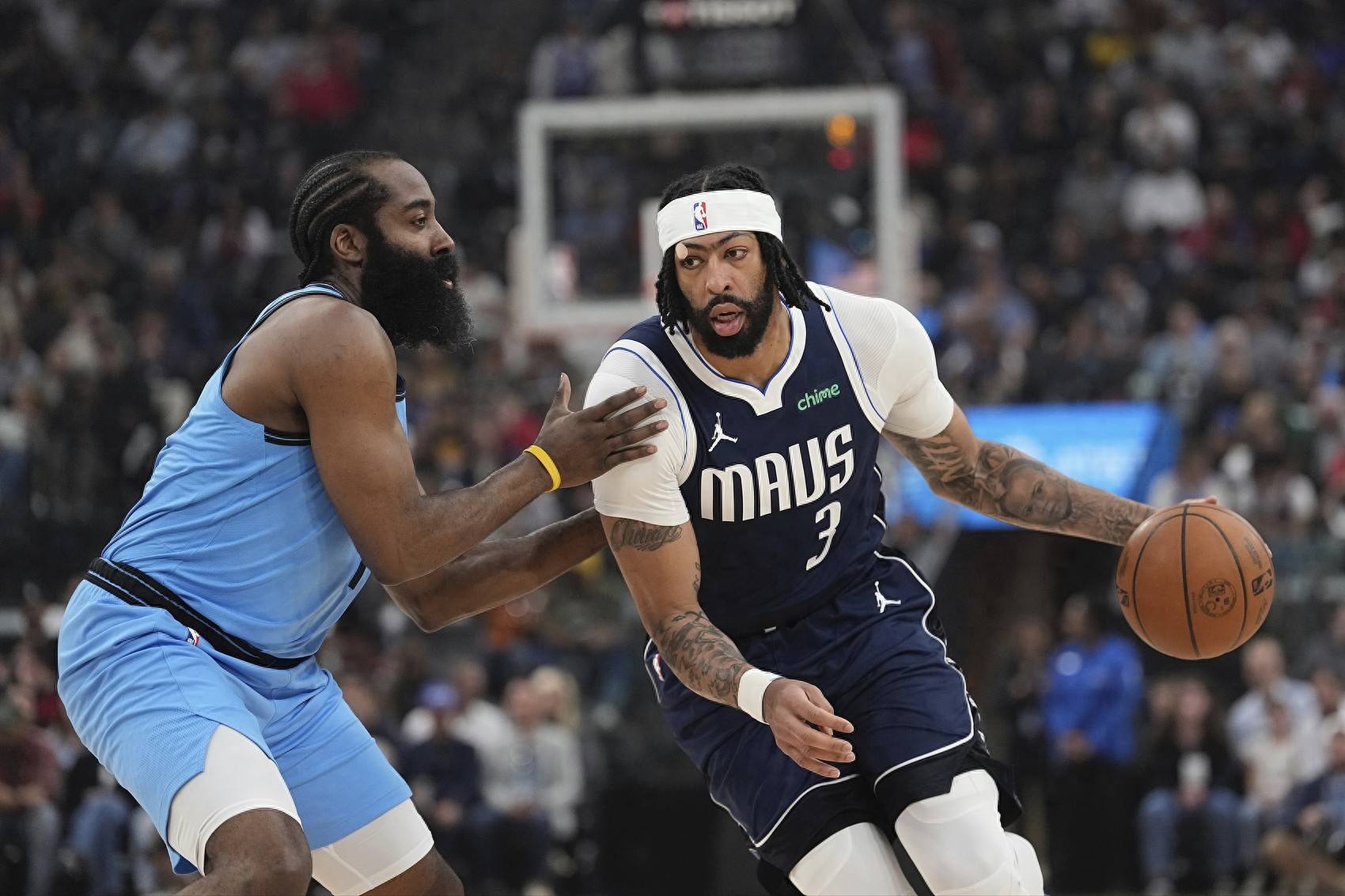 关于快船大胜骑士，伦纳德砍下30+得分的信息