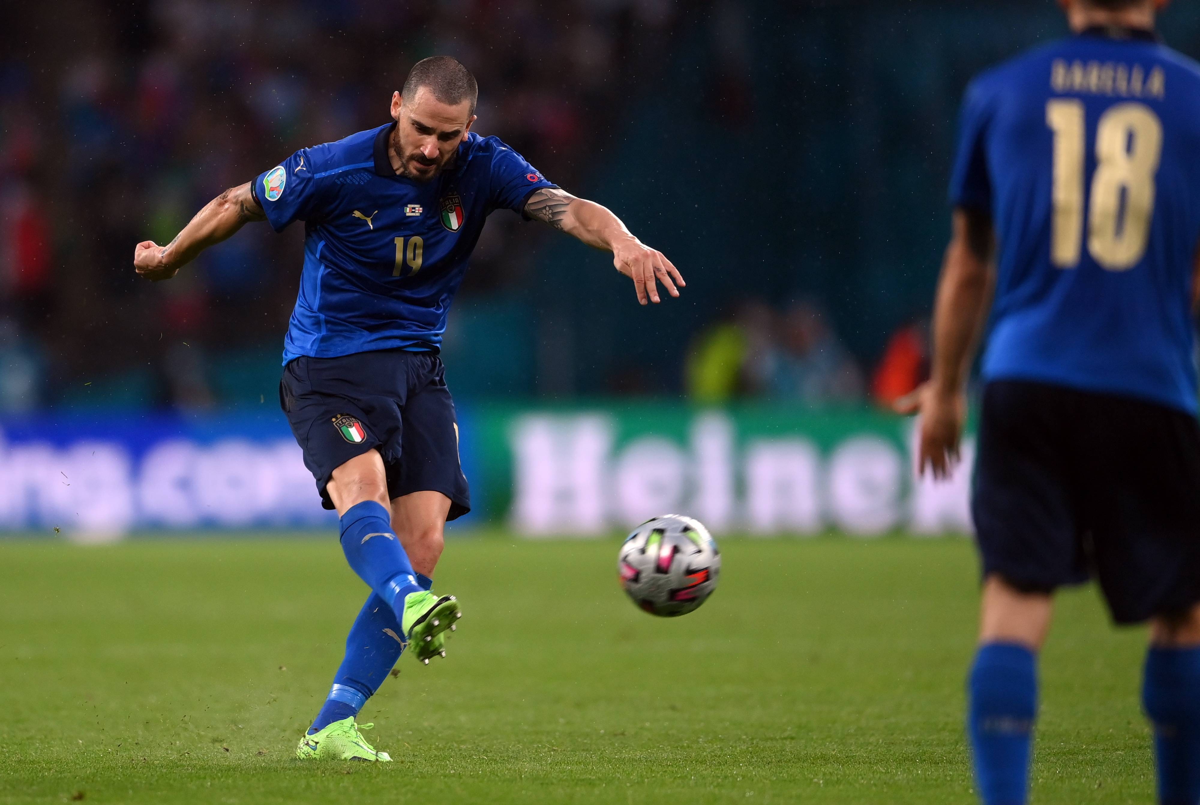 意大利惨负瑞士,欧洲杯出局成定局 意大利惨负瑞士,欧洲杯出局成定局