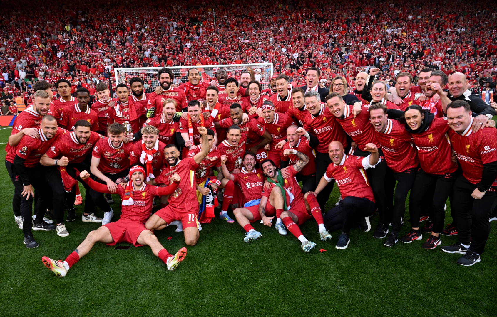 球员们在世界赛场上取得辉煌战绩 球员们在世界赛场上取得辉煌战绩