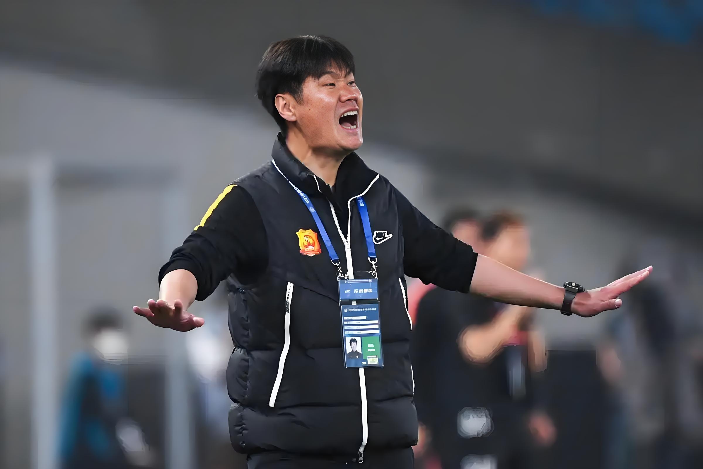 主教练赞扬球员表现，期待更出色表现